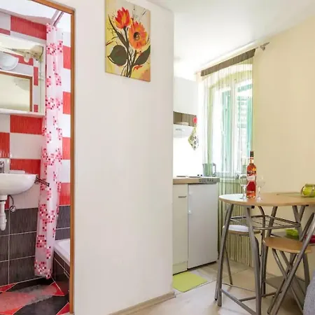 Apartment Bova *