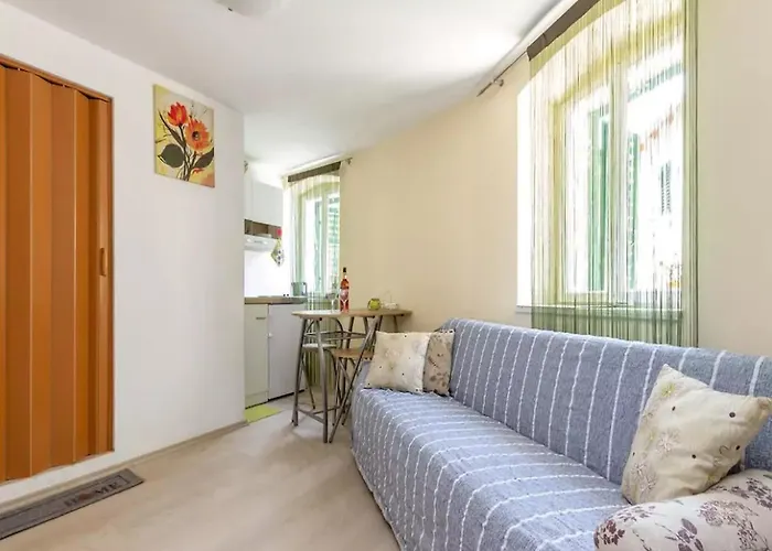 Apartment Bova Split